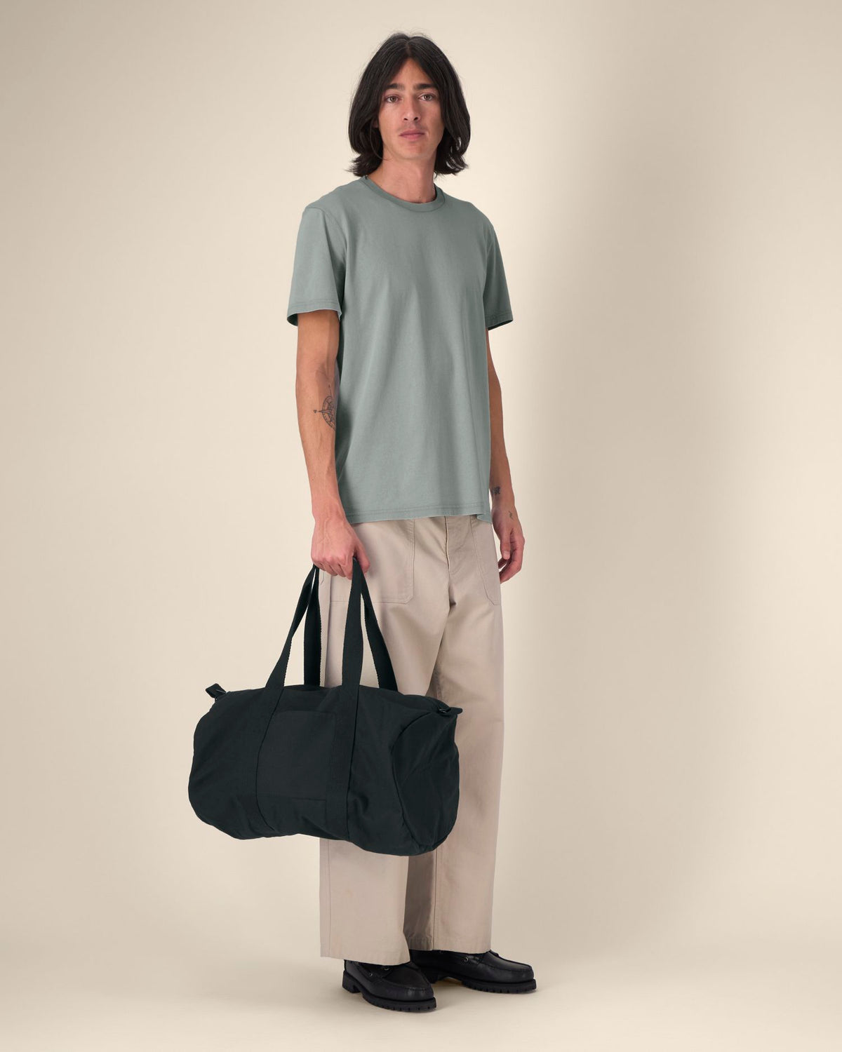 C002-STUDIO MAIN FRONT