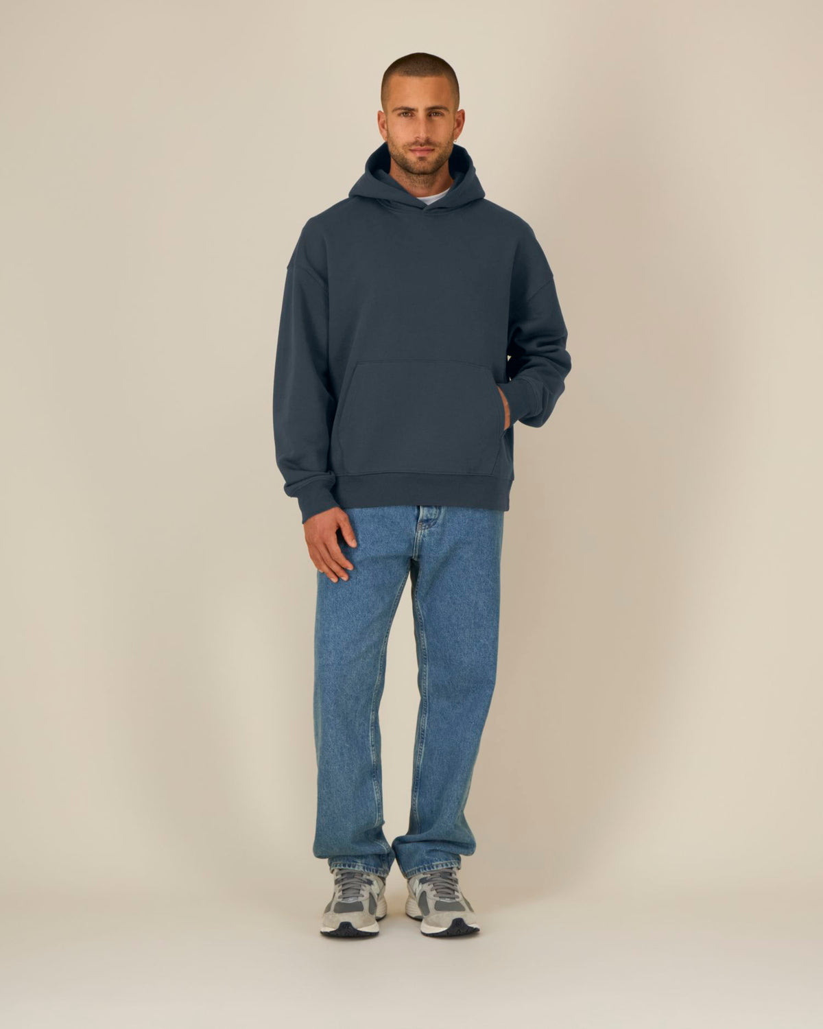 C715-STUDIO MAIN FRONT
