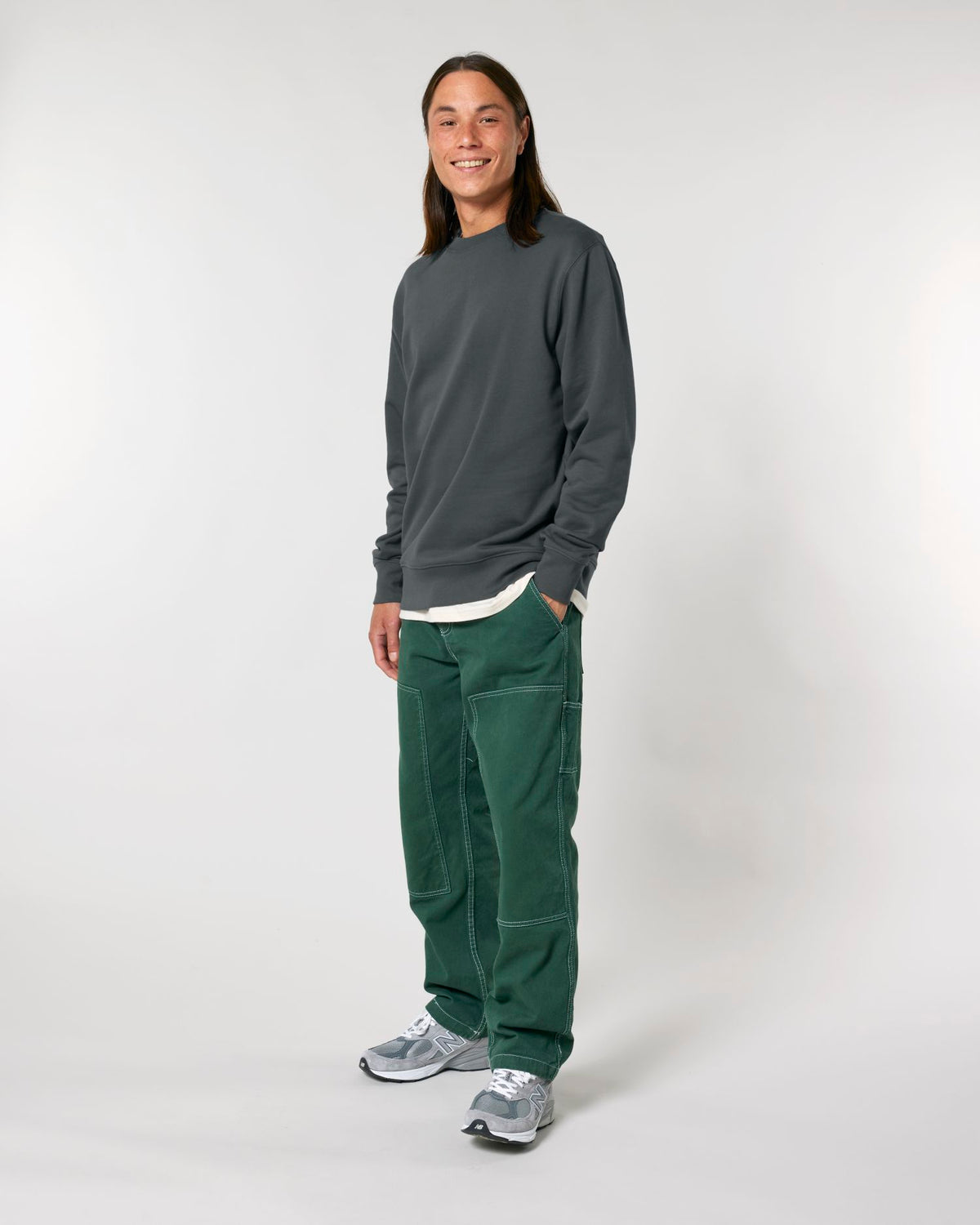 C253-STUDIO MAIN FRONT