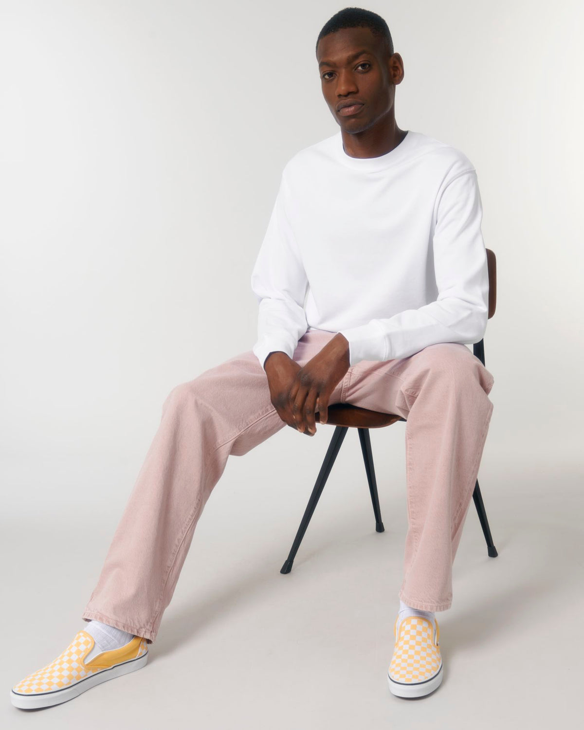 C001-STUDIO MAIN FRONT